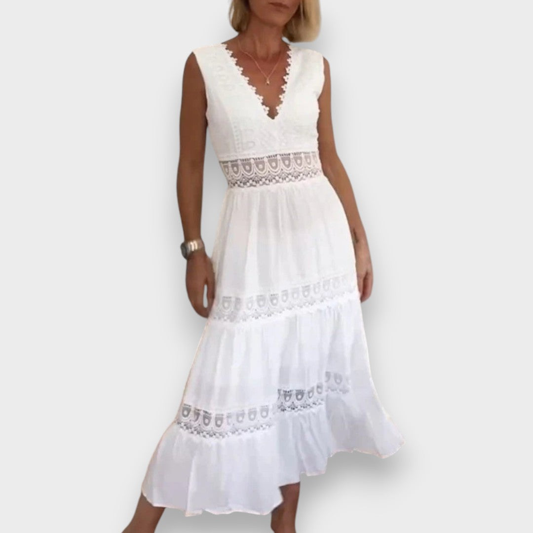 Elegantní krajkové šaty s výstřihem do V – Elsbeth